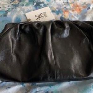 Hobo Angela Clutch